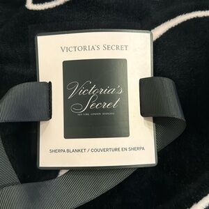 Victoria Secret Sherpa Blanket